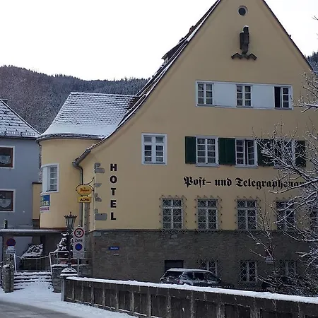 Alpin Hotel