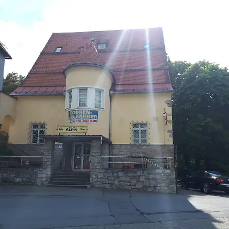 Szálloda Alpin 3*