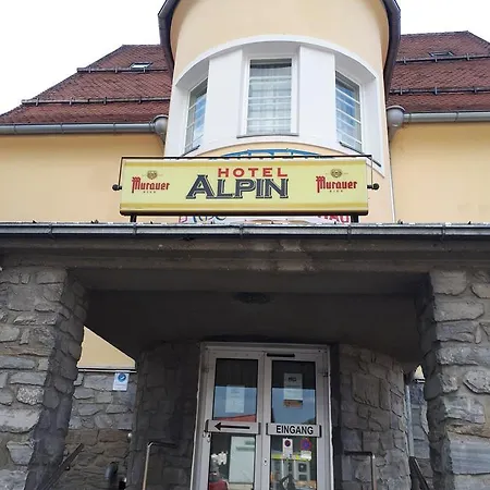 Alpin Hotel 3*