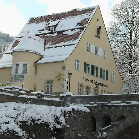 Alpin Hotel