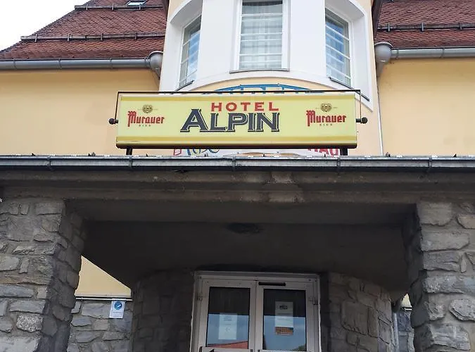Alpin Hotel 3*